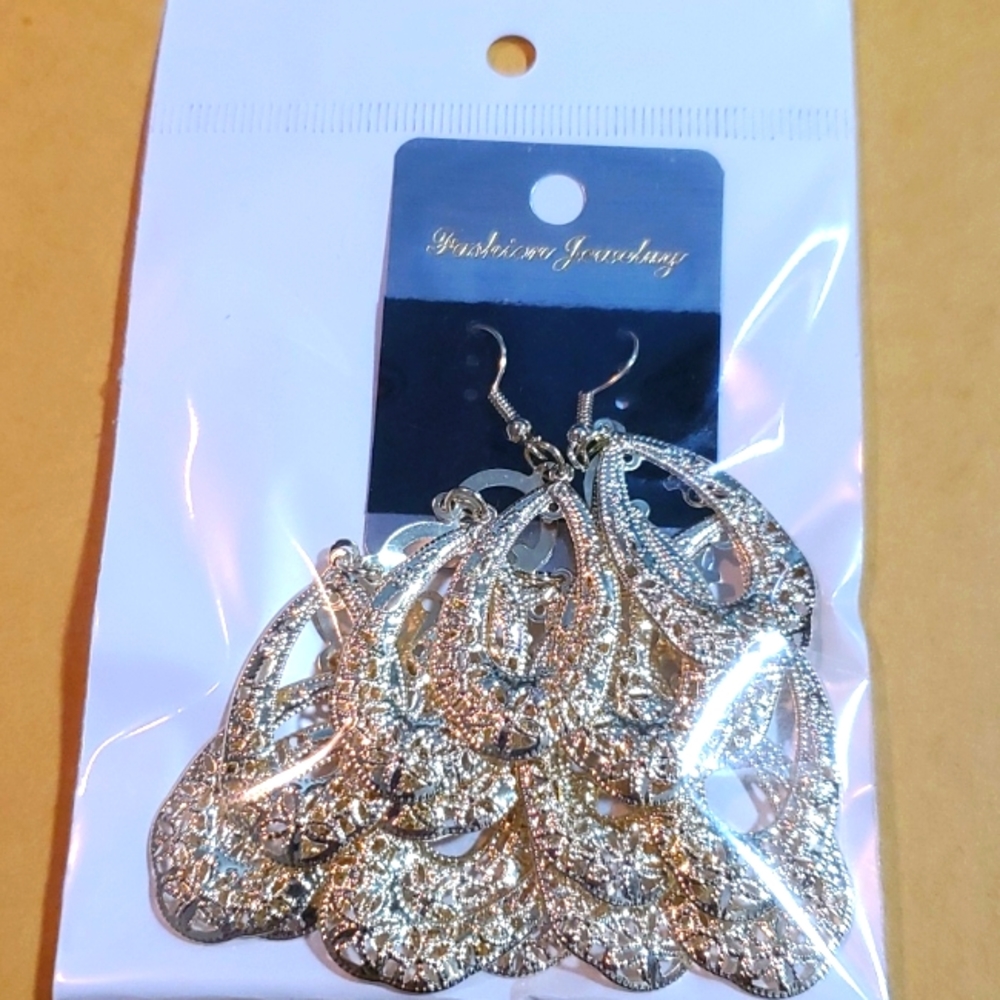 Costume earrings